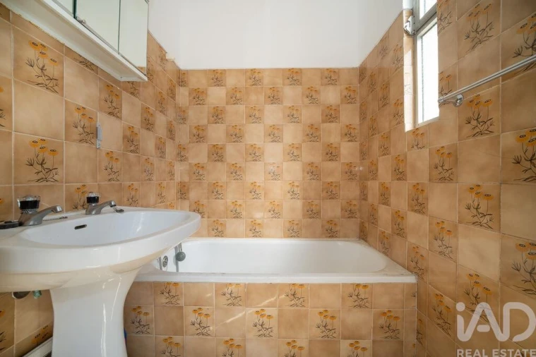 Apartamento T4 para Venda em Campolide Foto 13