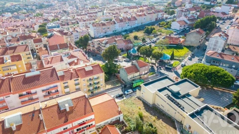 Terreno para Venda em Encosta do Sol