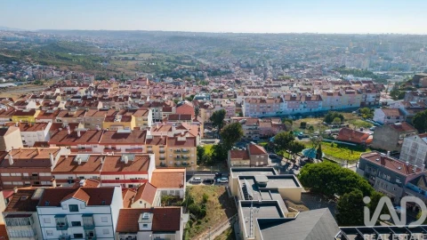Terreno para Venda em Encosta do Sol