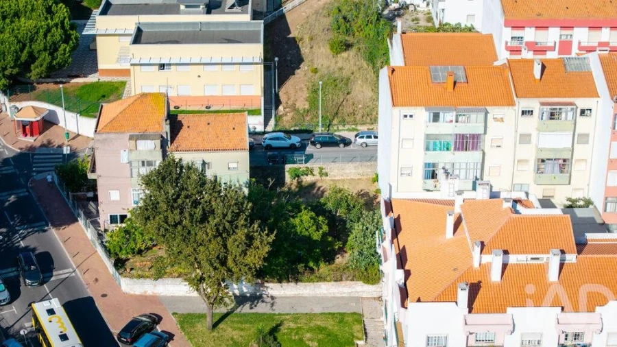 Terreno para Venda em Encosta do Sol Foto 12