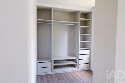 Moradia T4 para Venda em Colares