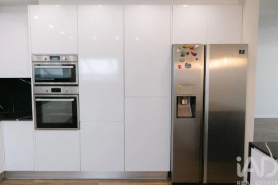 Moradia T4 para Venda em Colares