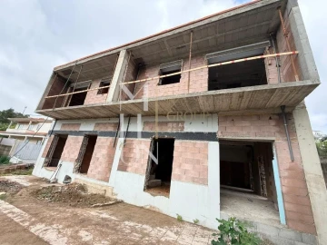 Moradia T3 para Venda em Vale (São Martinho)