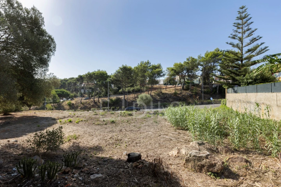Terreno para Venda em Alcabideche Foto 9