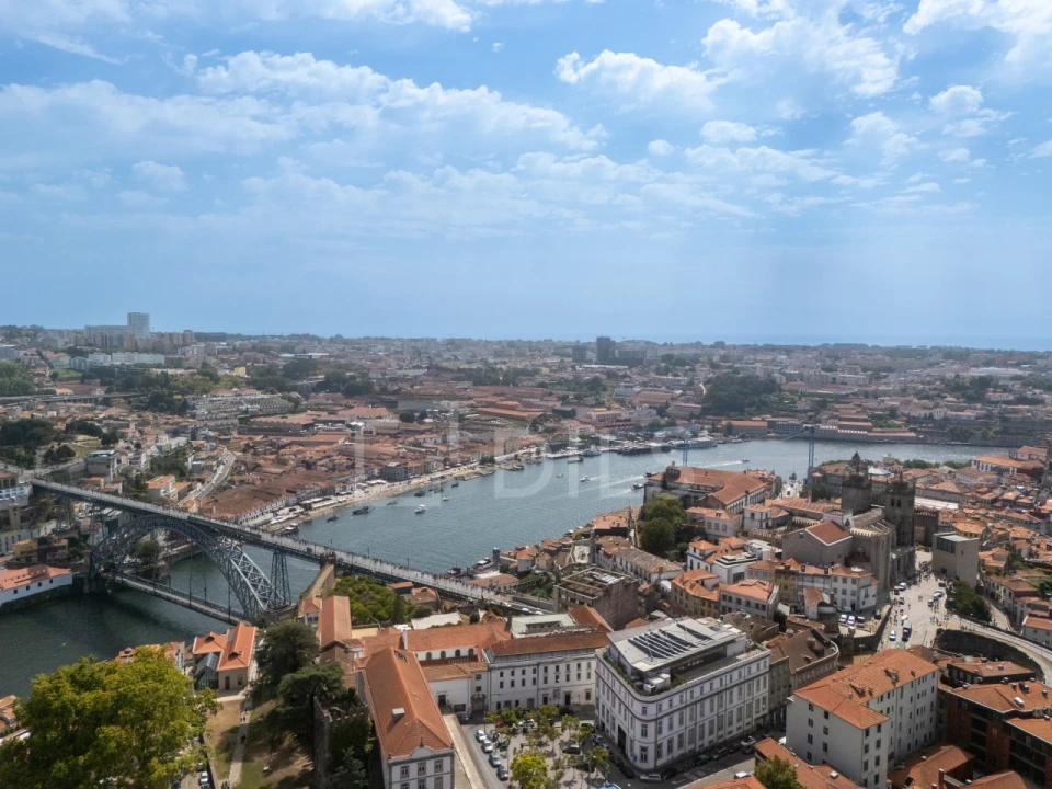Apartamento T2 para Venda em Cedofeita, Santo Ildefonso, Sé, Miragaia, São Nicolau e Vitória Foto 2