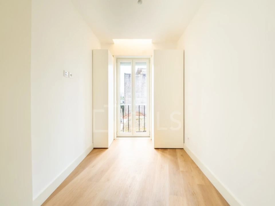 Apartamento T2 para Venda em Cedofeita, Santo Ildefonso, Sé, Miragaia, São Nicolau e Vitória Foto 10