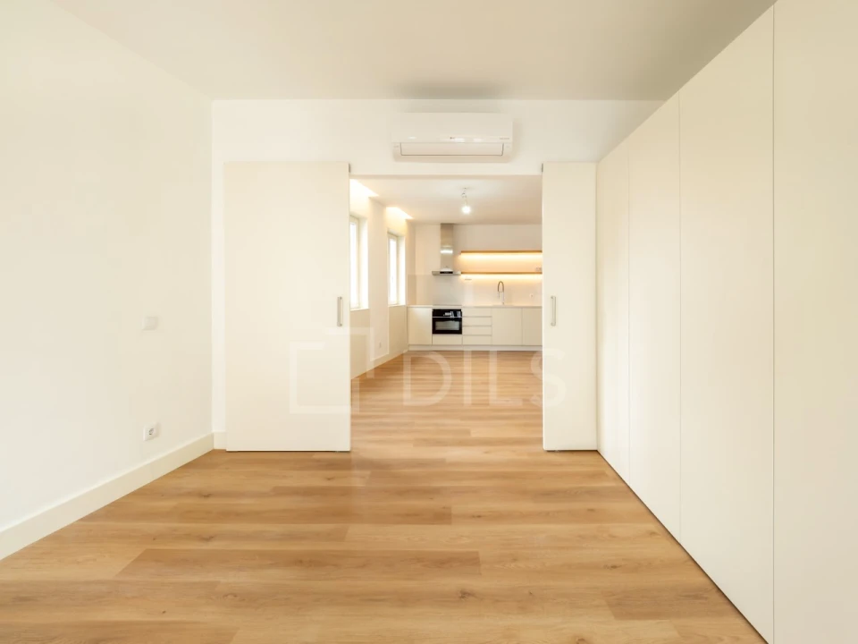 Apartamento T2 para Venda em Cedofeita, Santo Ildefonso, Sé, Miragaia, São Nicolau e Vitória Foto 15