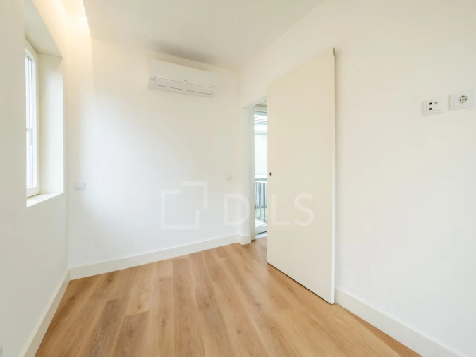 Apartamento T2 para Venda em Cedofeita, Santo Ildefonso, Sé, Miragaia, São Nicolau e Vitória Foto 17