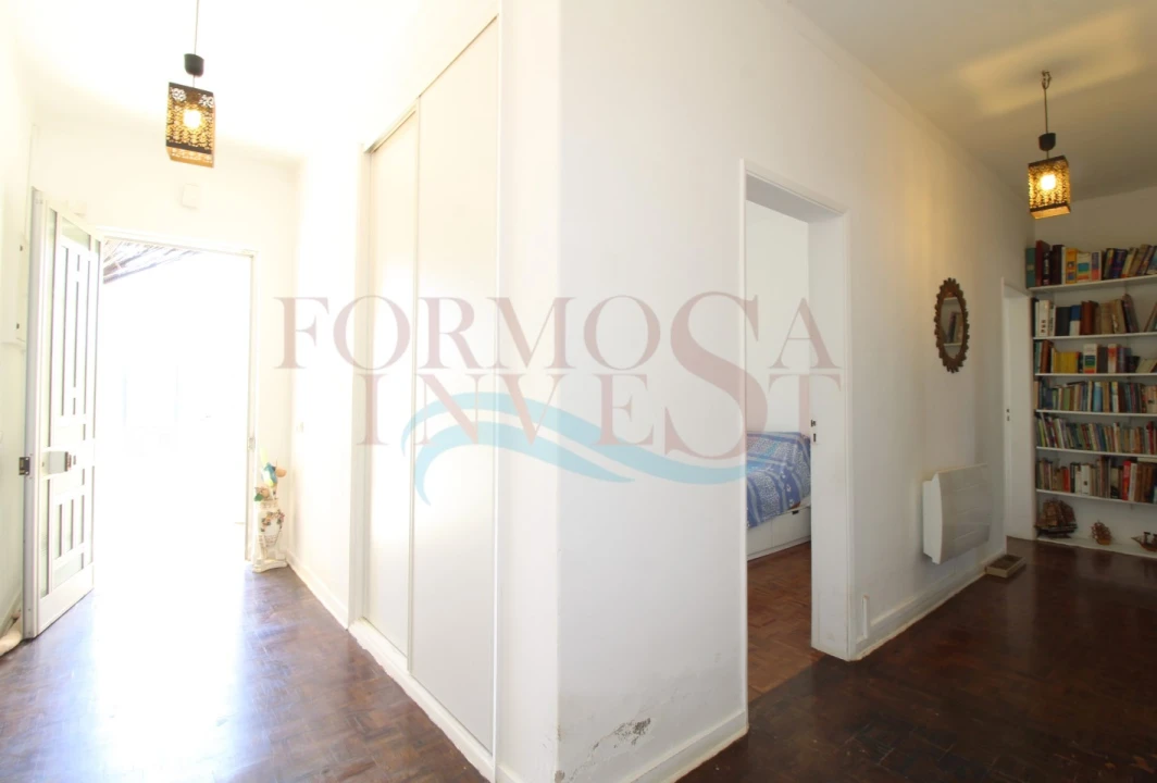 Moradia T6 para Venda em Moncarapacho e Fuseta Foto 14