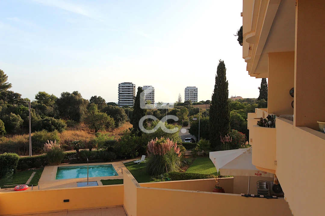 Apartamento T1 para Venda em Alvor Foto 9
