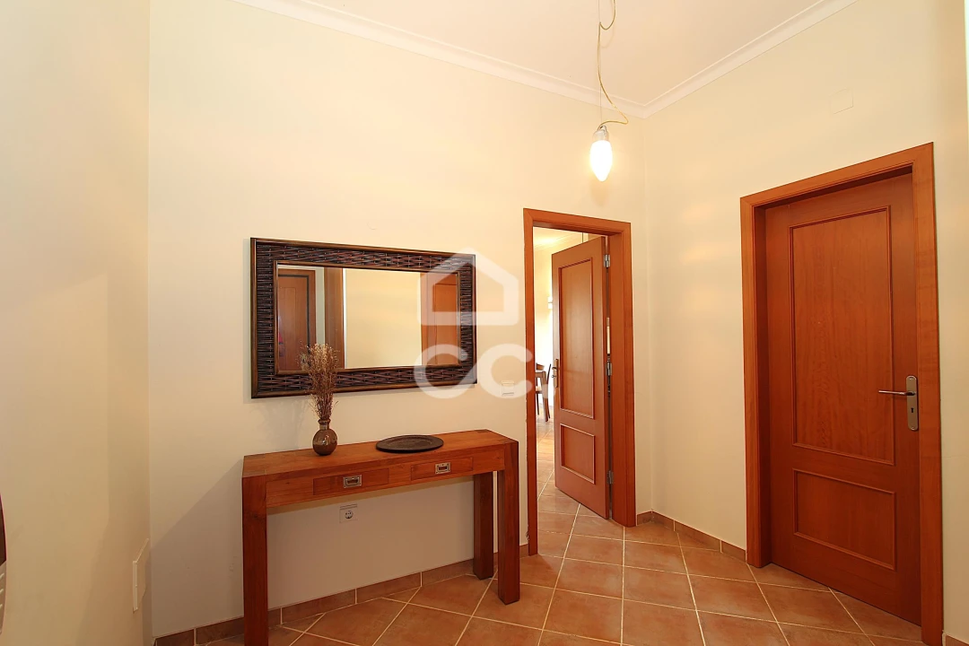 Apartamento T1 para Venda em Alvor Foto 14