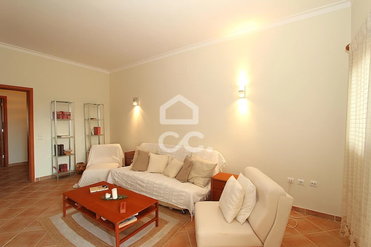 Apartamento T1 para Venda em Alvor Foto 4