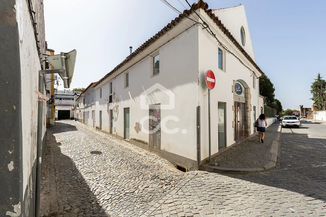 Moradia T1 para Arrendamento em Évora (São Mamede, Sé, São Pedro e Santo Antão) Foto 18