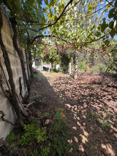 Moradia T2 para Venda em São Jorge e Ermelo