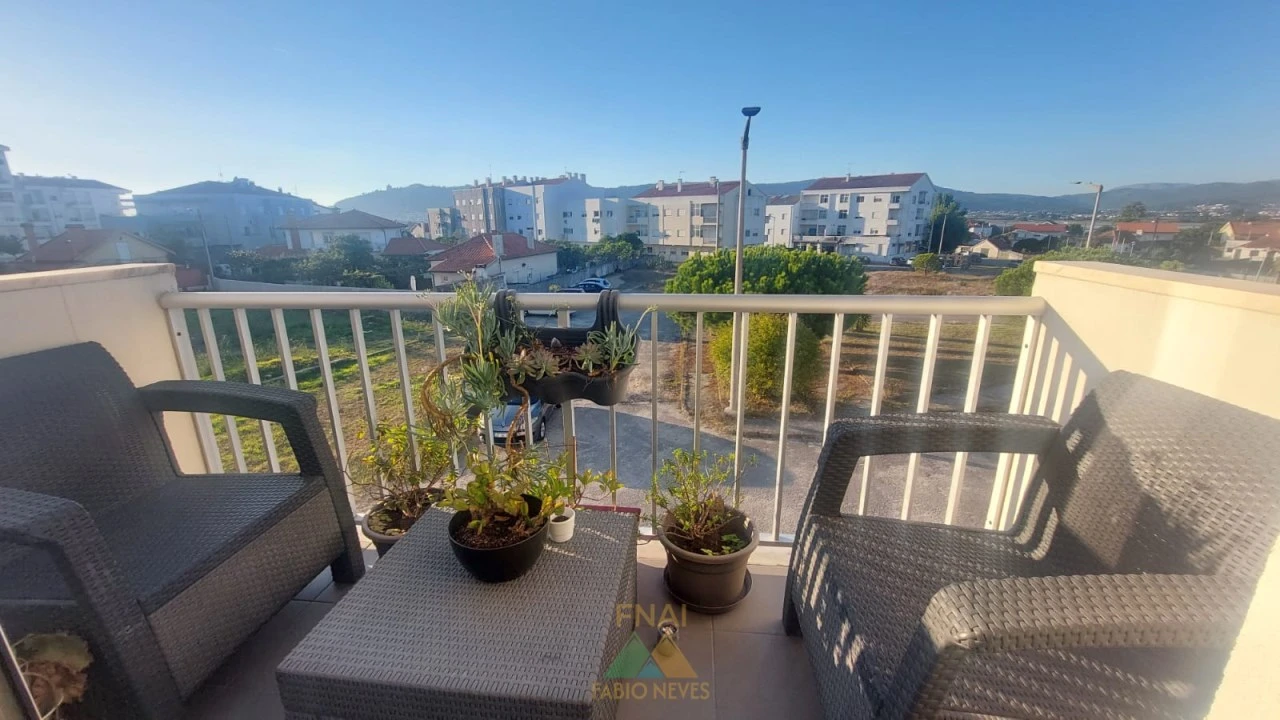 Apartamento T3 para Venda em Darque Foto 14