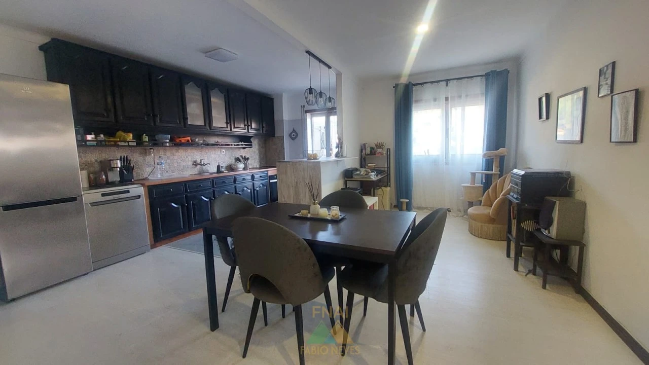 Apartamento T3 para Venda em Darque Foto 3