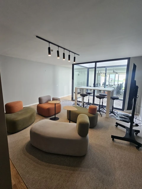 Apartamento T1 para Venda em Lordelo do Ouro e Massarelos