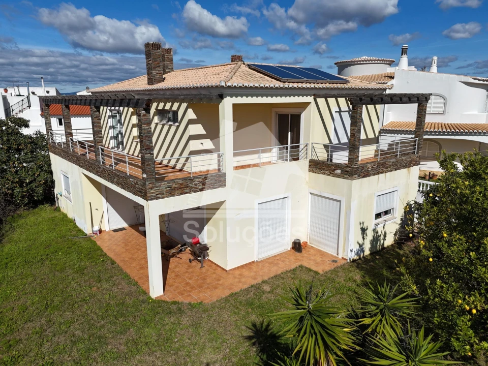 Moradia T3 para Venda em Portimão Foto 3
