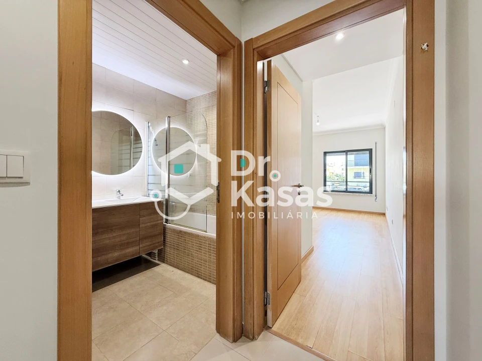 Apartamento T3 para Venda em Pinhal Novo Foto 22