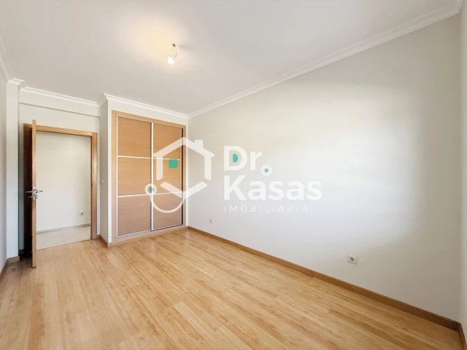 Apartamento T3 para Venda em Pinhal Novo Foto 18