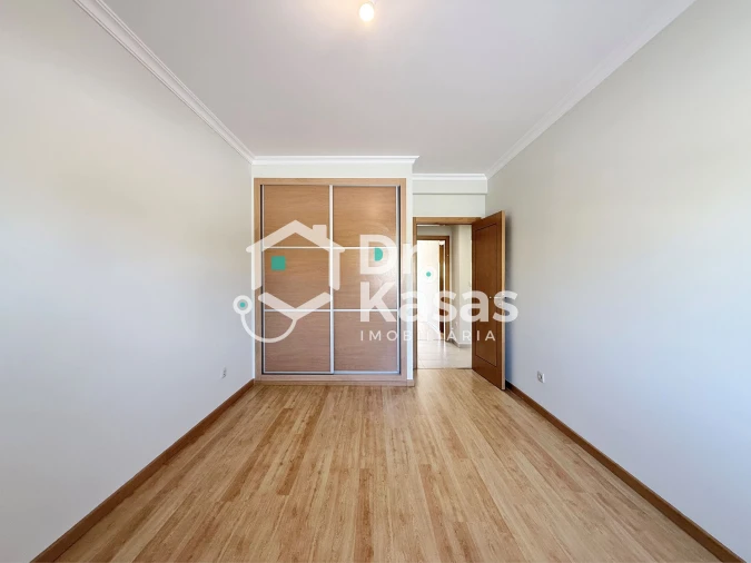 Apartamento T3 para Venda em Pinhal Novo Foto 21