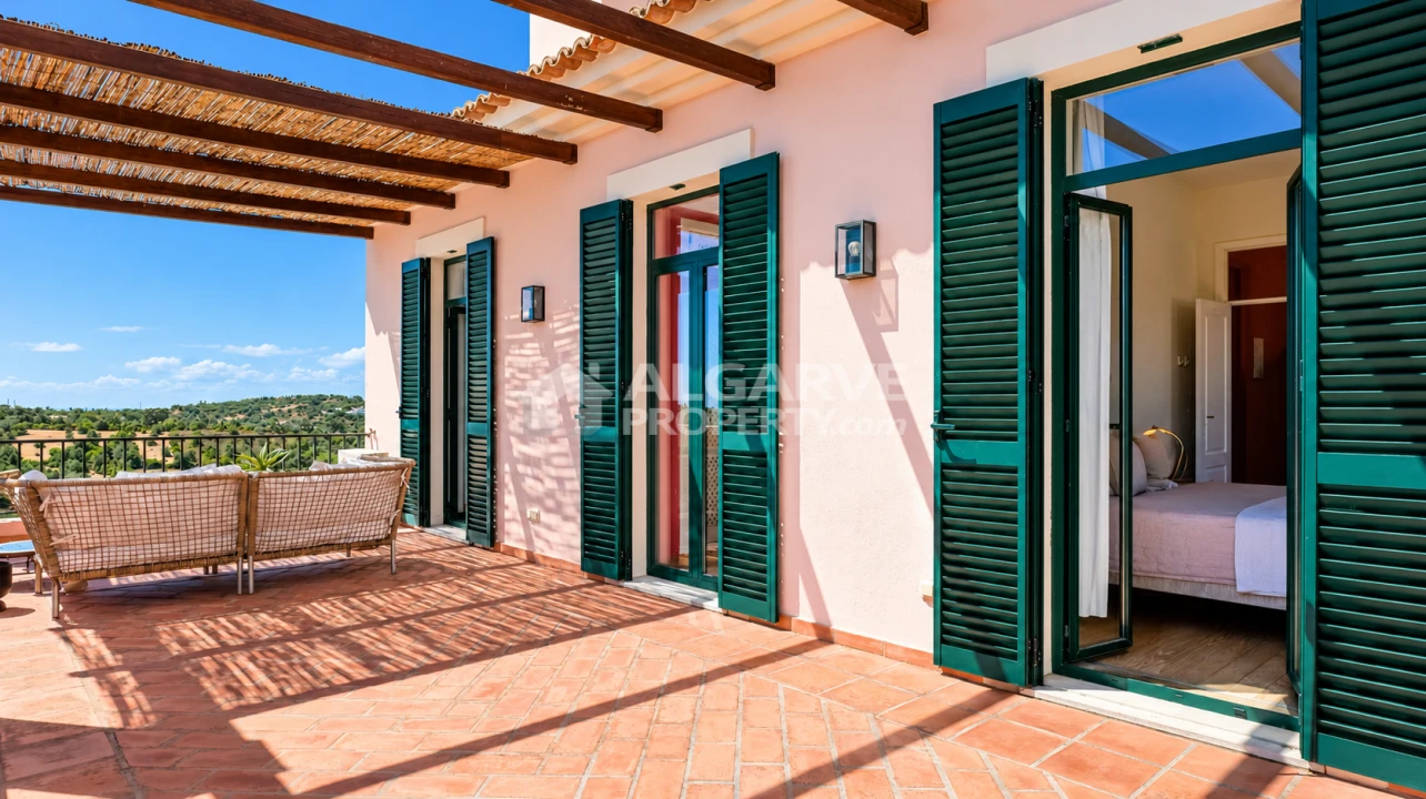 Moradia T2 para Venda em Santa Barbara de Nexe Foto 57