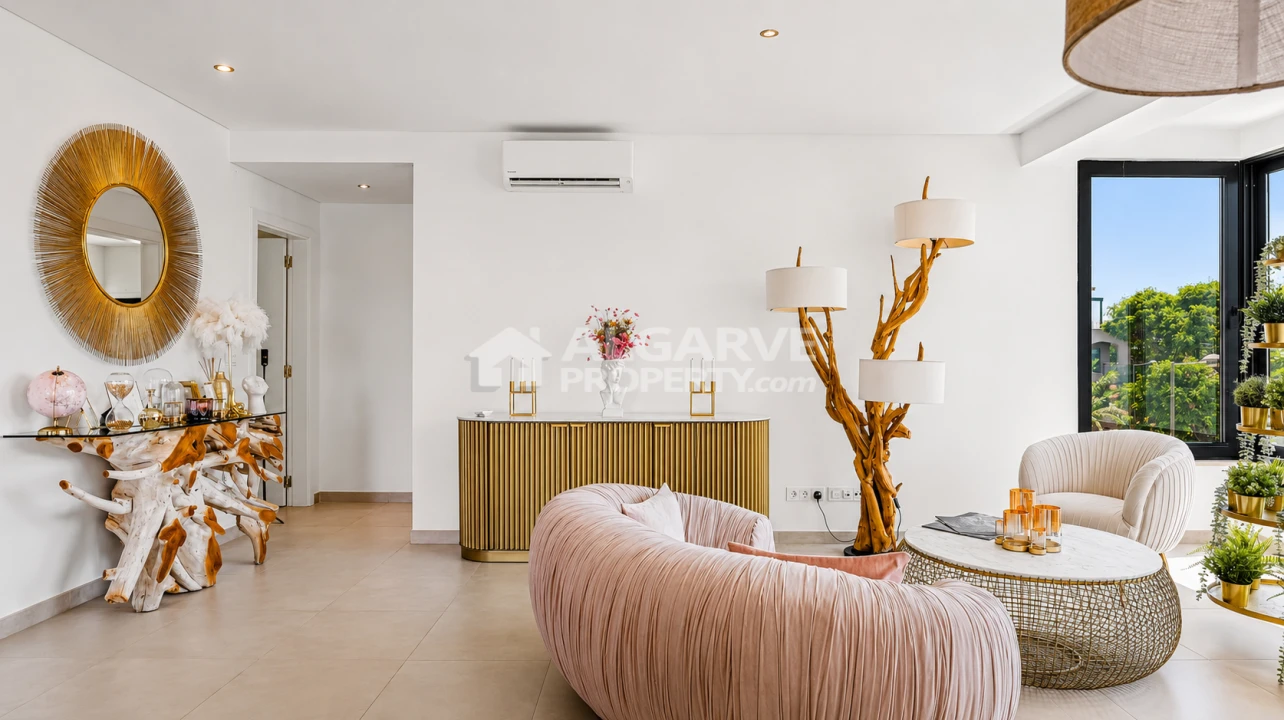 Apartamento T2 para Venda em Quarteira Foto 12
