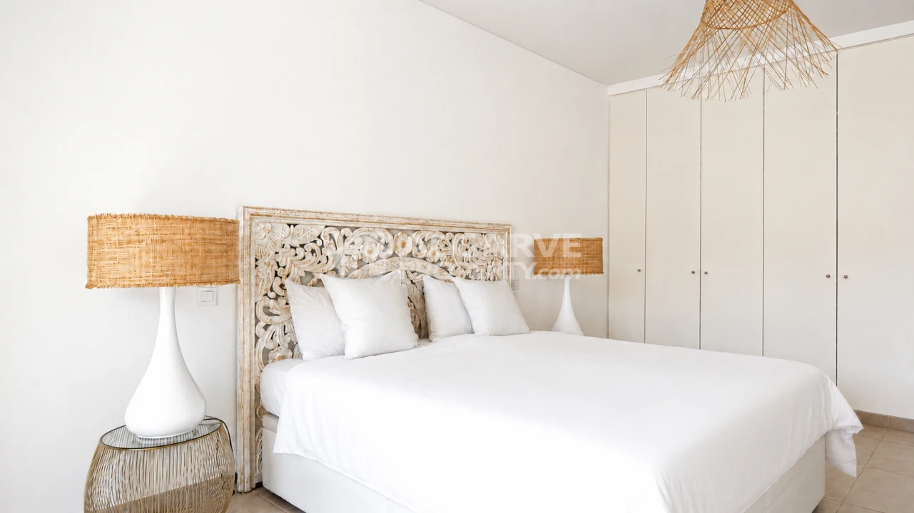 Apartamento T2 para Venda em Quarteira Foto 14