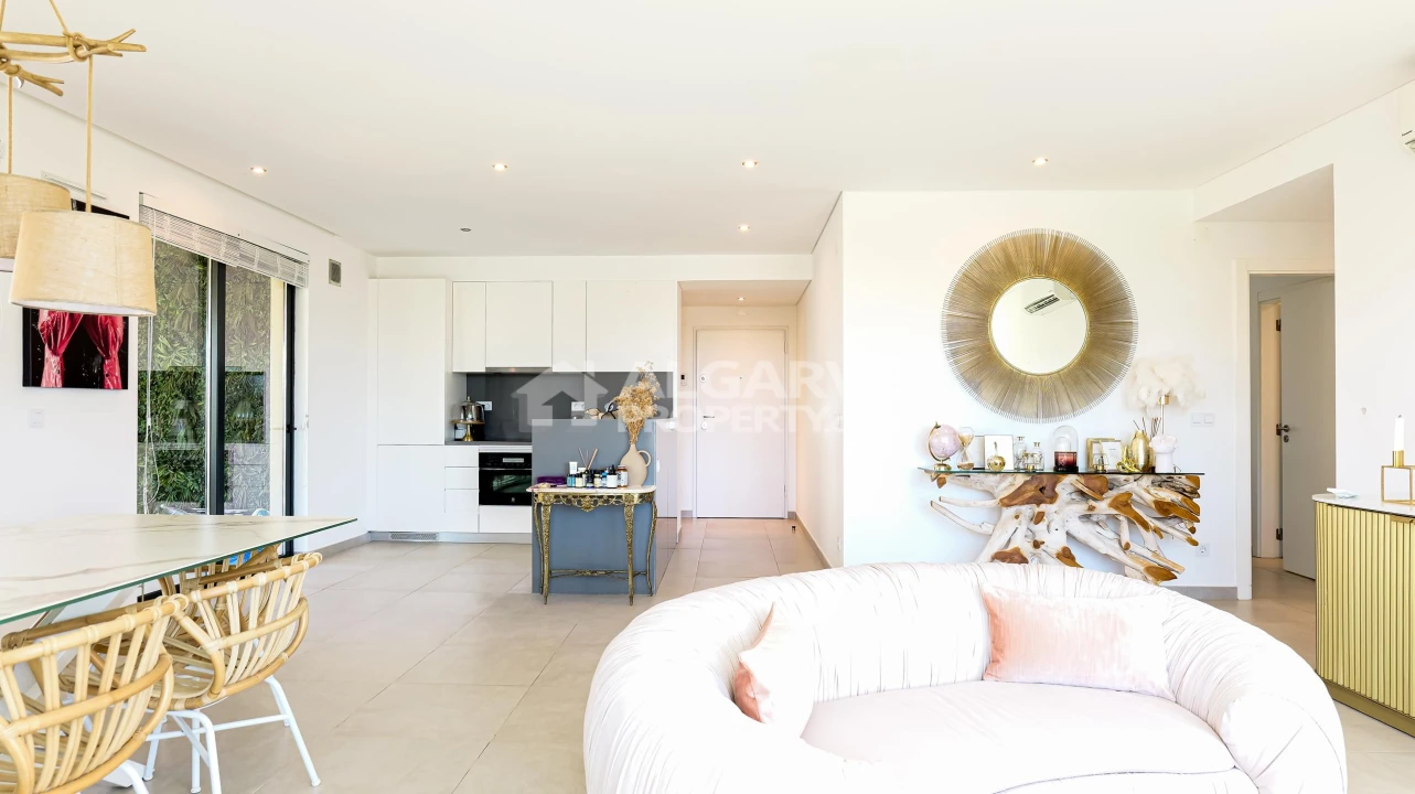 Apartamento T2 para Venda em Quarteira Foto 9