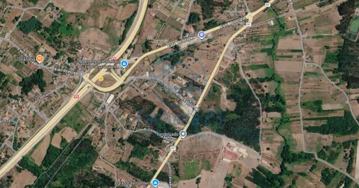 Armazém para Venda em Canas de Santa Maria