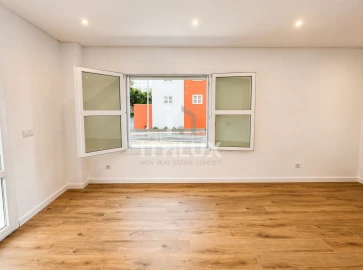 Apartamento T2 para Venda em Venteira