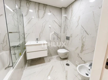 Apartamento T2 para Venda em Venteira