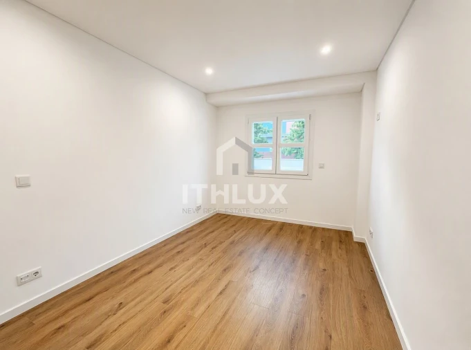 Apartamento T2 para Venda em Venteira Foto 25