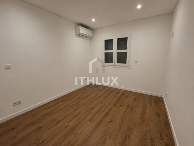 Apartamento T2 para Venda em Venteira Foto 20