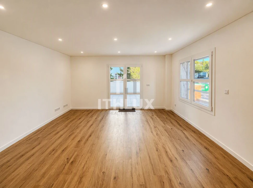 Apartamento T2 para Venda em Venteira Foto 2