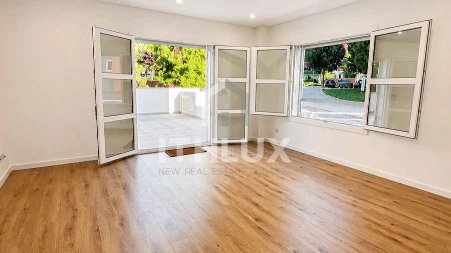 Apartamento T2 para Venda em Venteira