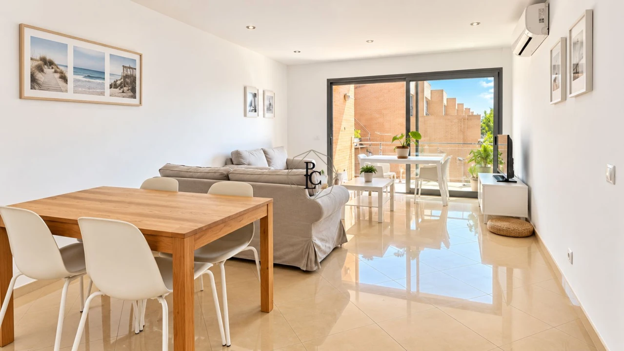 Apartamento T2 para Arrendamento em Quarteira Foto 6