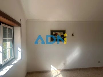 Moradia T6 para Venda em Zebreira e Segura