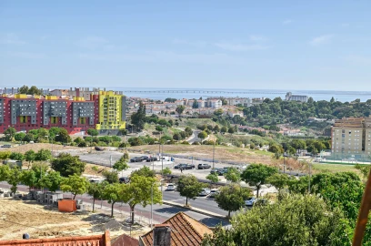 Apartamento T1 para Venda em Penha de França