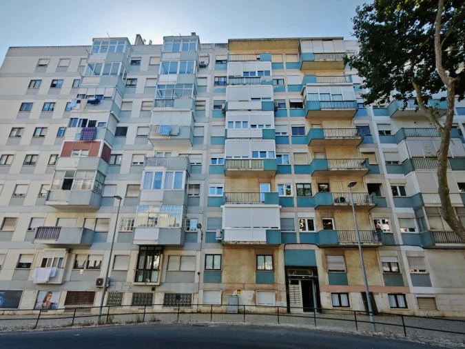 Apartamento T3 para Venda em Benfica Foto 24