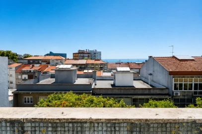 Apartamento T1 para Venda em Almada, Cova da Piedade, Pragal e Cacilhas