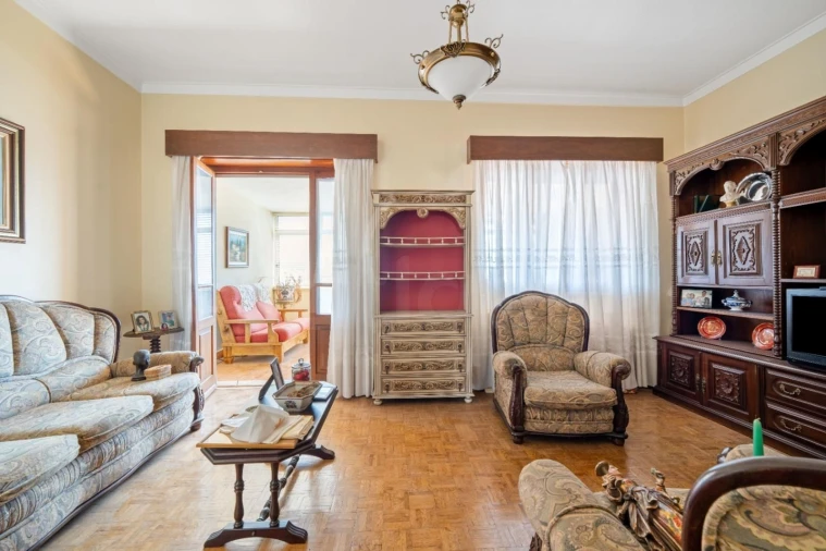 Apartamento T1 para Venda em Almada, Cova da Piedade, Pragal e Cacilhas Foto 17