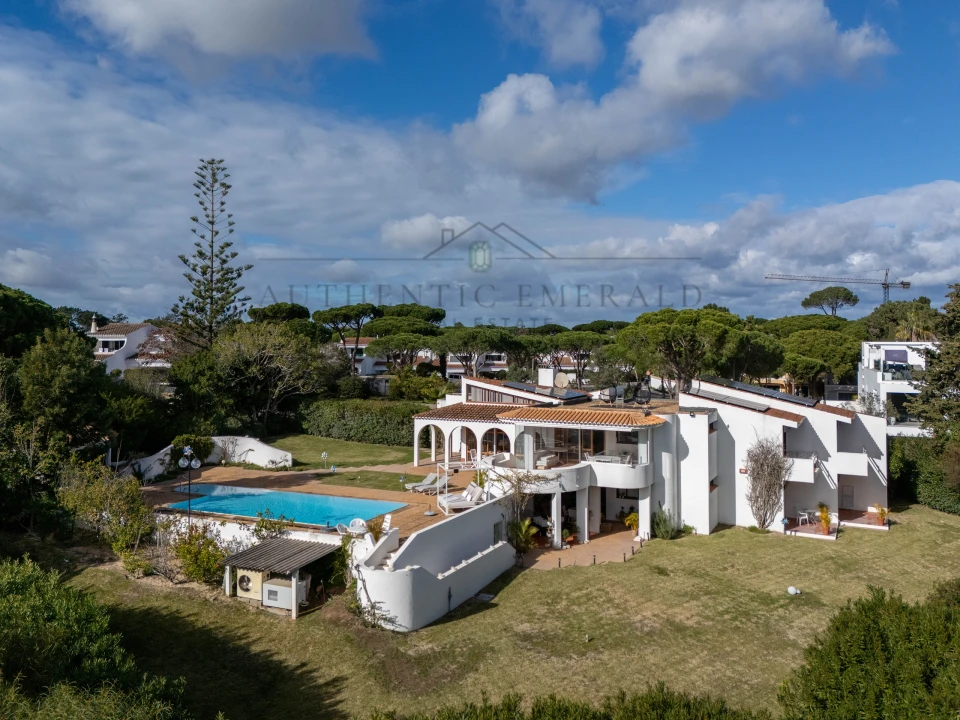 Moradia T4 para Venda em Almancil Foto 33