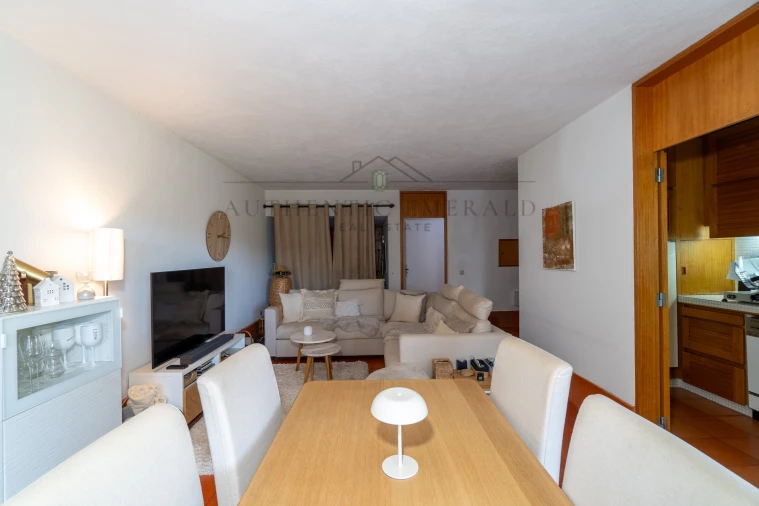 Moradia T4 para Venda em Almancil Foto 23