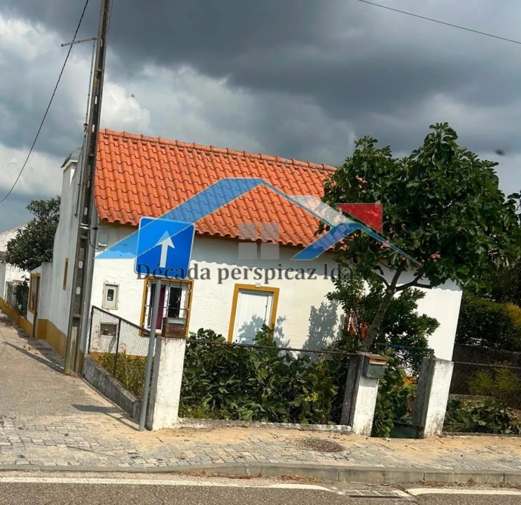Moradia T3 para Venda em Foros de Arrão Foto 1
