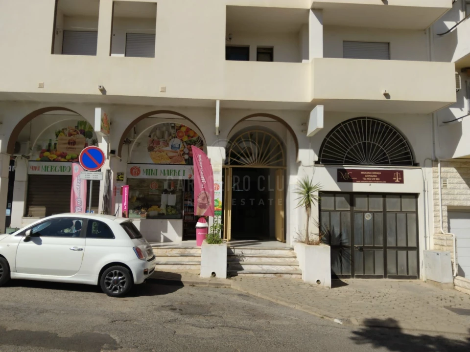 Negócio para Venda em Ferragudo Foto 1