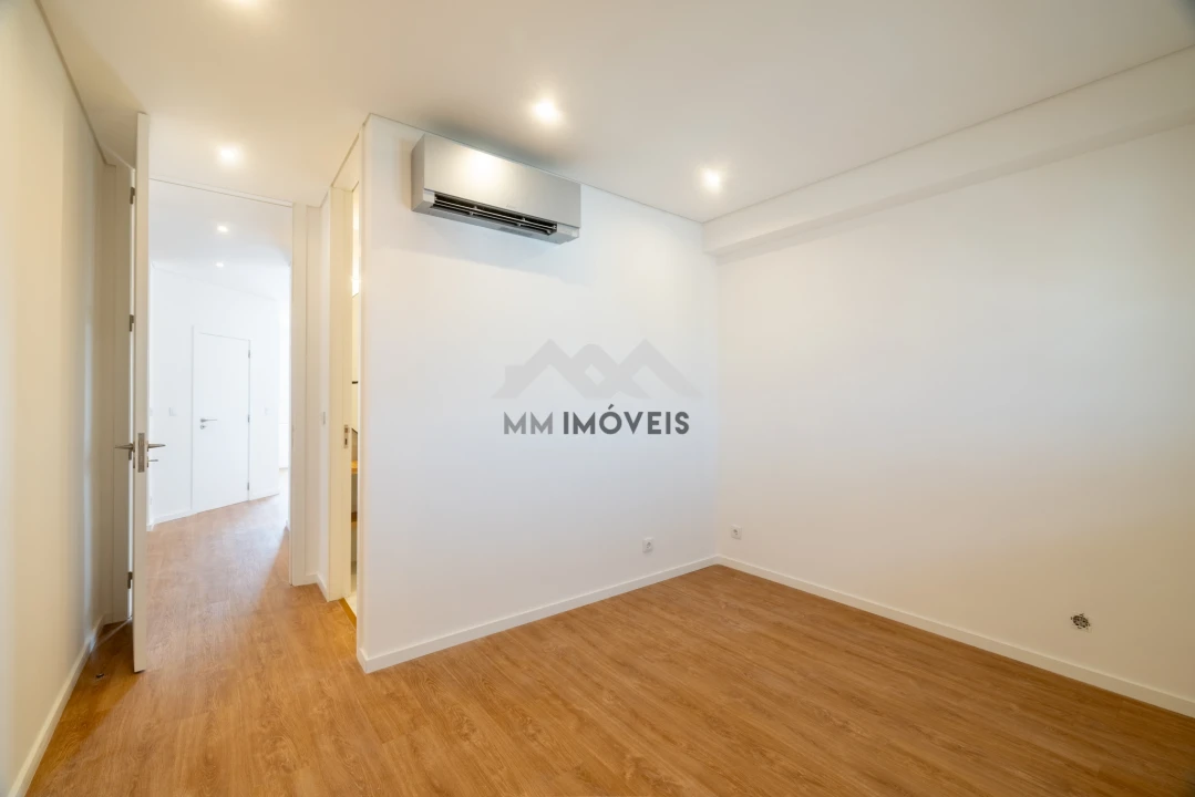 Apartamento T3 para Venda em Bonfim Foto 17