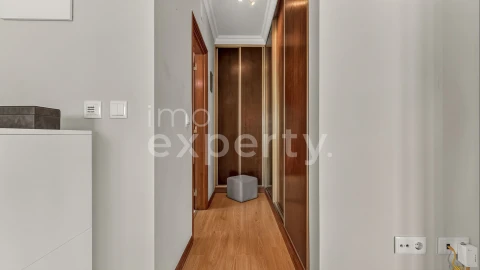 Moradia T5 para Venda em Mafra