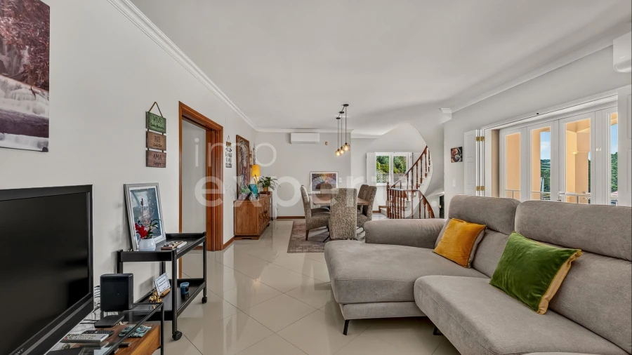 Moradia T5 para Venda em Mafra Foto 15