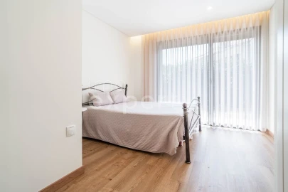 Moradia T3 para Venda em Estorãos